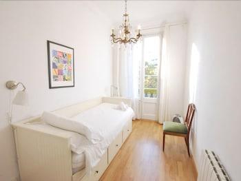 Appartement Rocafort Sdb *